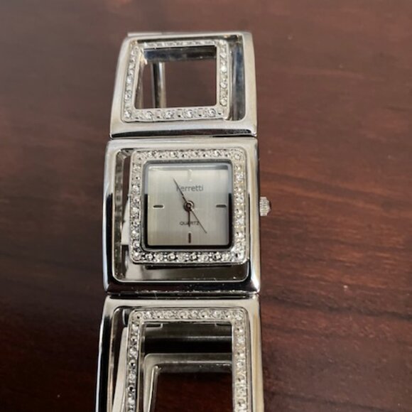 Ferretti Ladies Watch –Bracelet Style - Picture 7 of 7